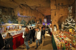marché de noel dans une grotte